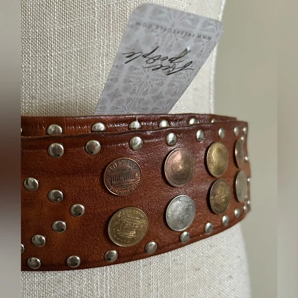 Free People Vega Coin Belt Leather Brown size S/M display picture 2